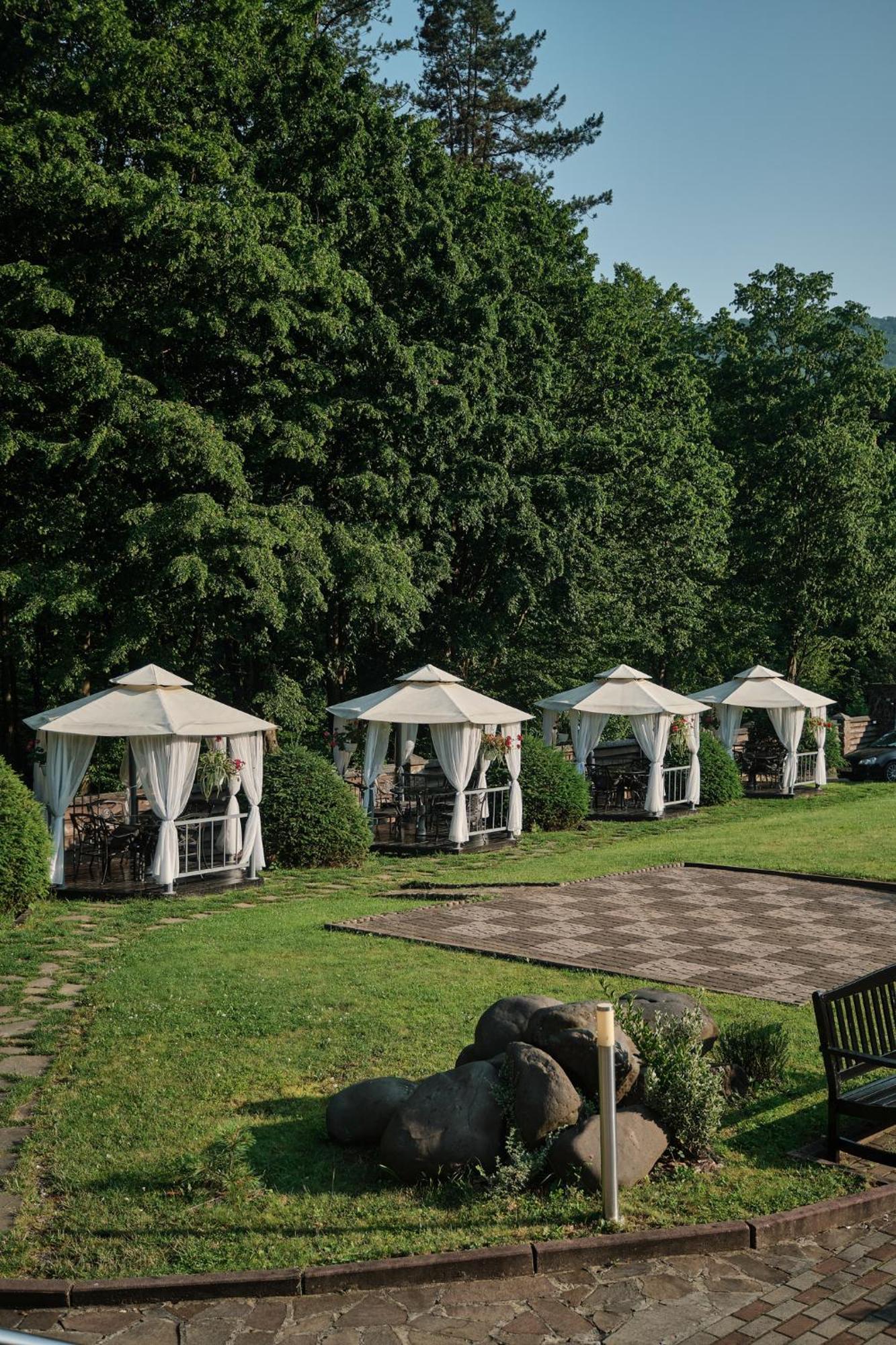 Villa Kvitka Svaljava Exteriör bild