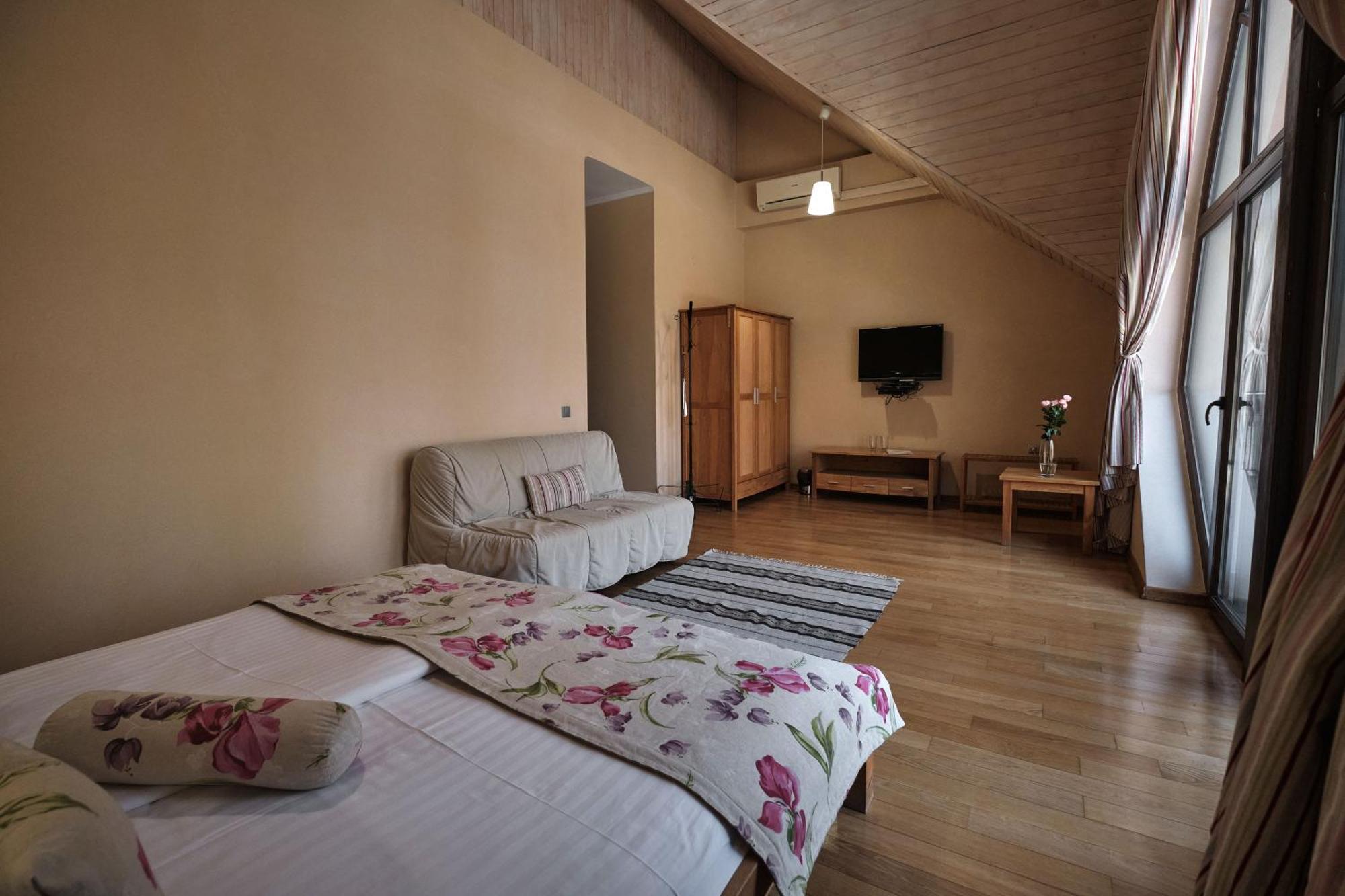 Villa Kvitka Svaljava Exteriör bild