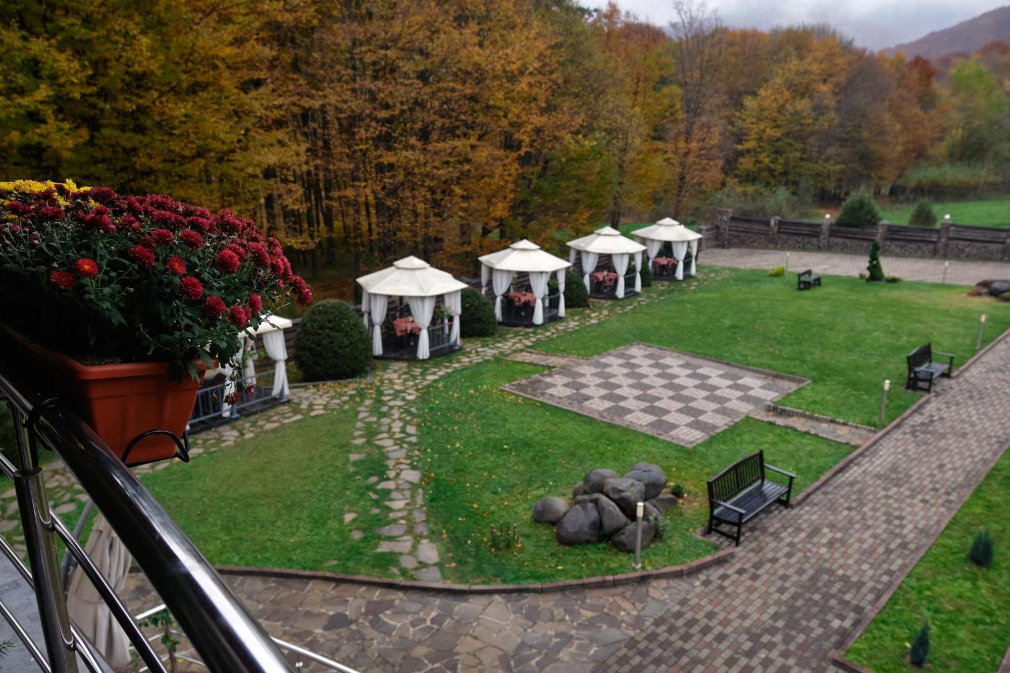 Villa Kvitka Svaljava Exteriör bild