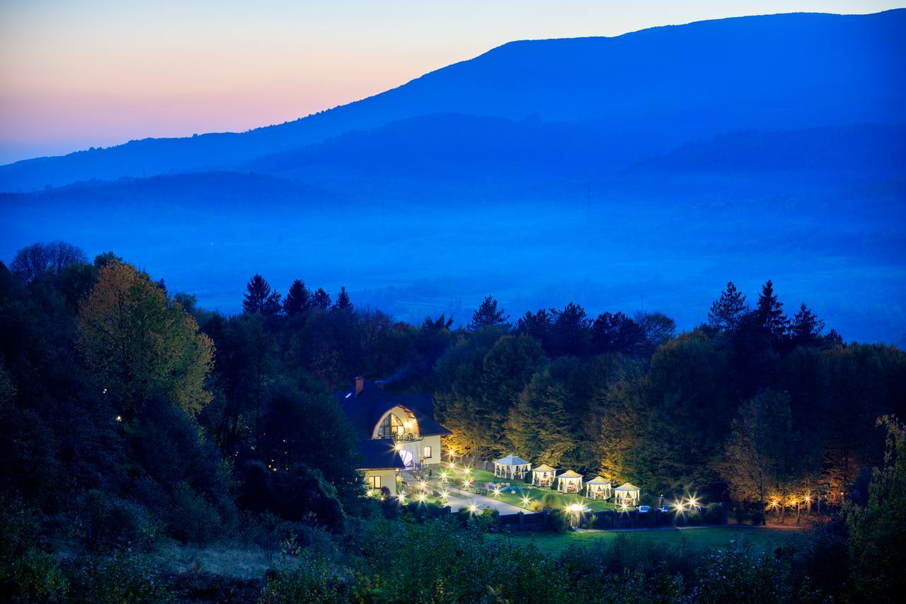 Villa Kvitka Svaljava Exteriör bild